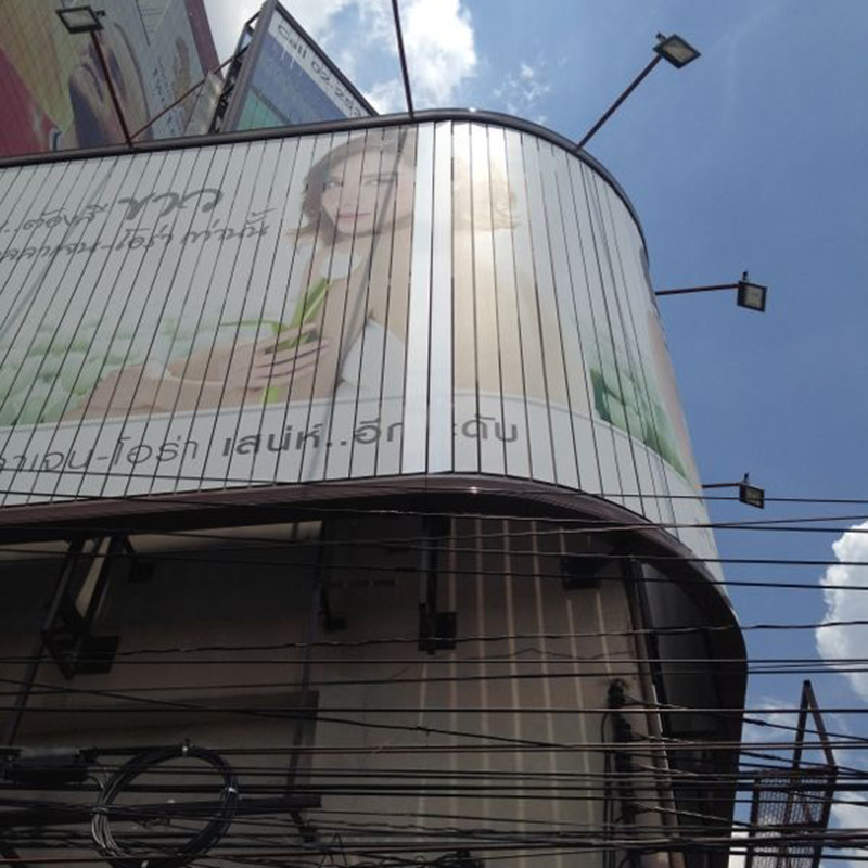 Panneau d'affichage extérieur à prismes mobiles en aluminium à montage mural